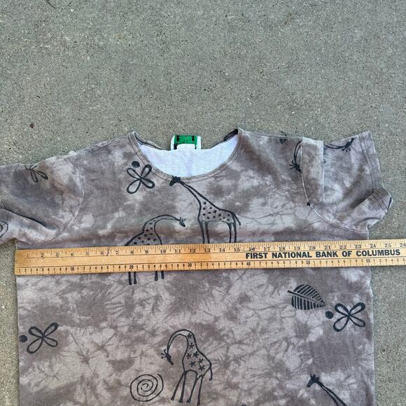 Vintage 90s Tribal Animal Art Giraffe Zoo Short Sleeve T-shirt Gray Brown XL? - Picture 9 of 9